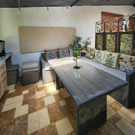 Hostel In The Centre Of Karakol *